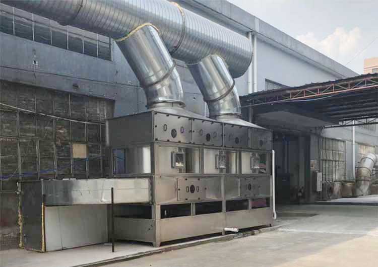 2萬(wàn)風(fēng)量方形旋流噴淋塔